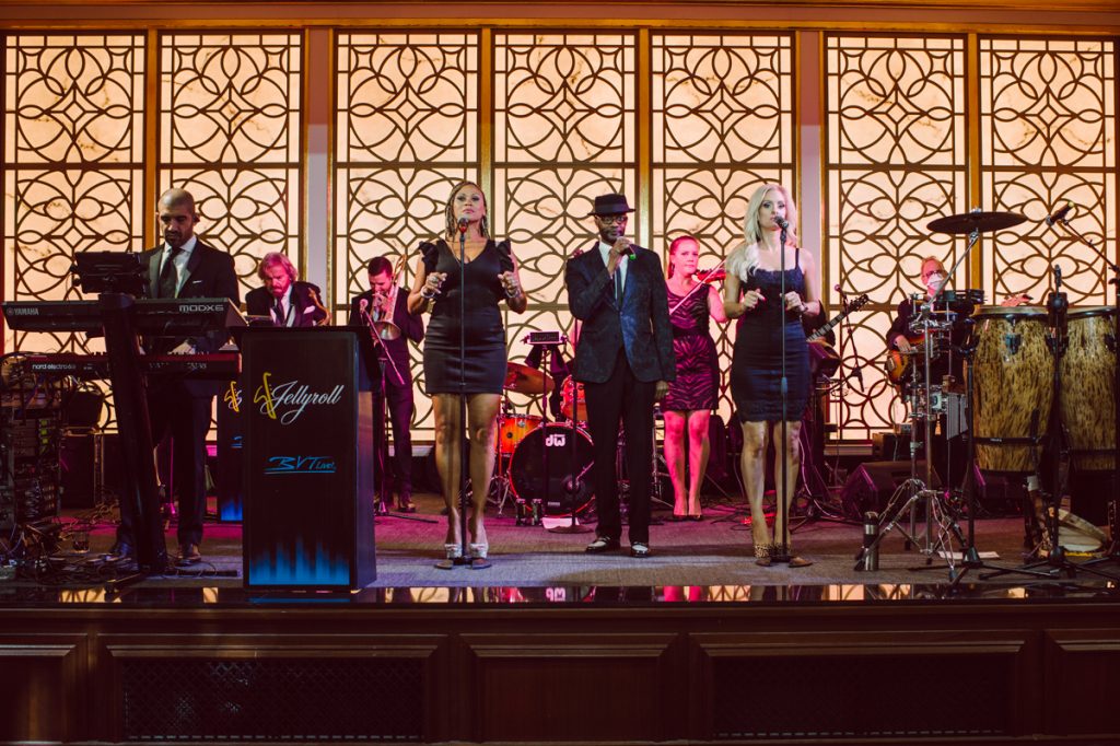 Julie and Thomas Wedding at Shadowbrook at Shrewbury NJ | Shadowbrook at Shrewbury NJ Wedding by Karis NY NJ Wedding and Elopement Photographer | Hey Karis